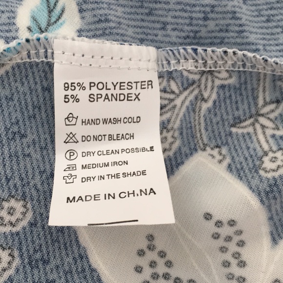 NWOT Shoreline Sleeveless Blue Floral Shift Dress - Picture 6 of 6